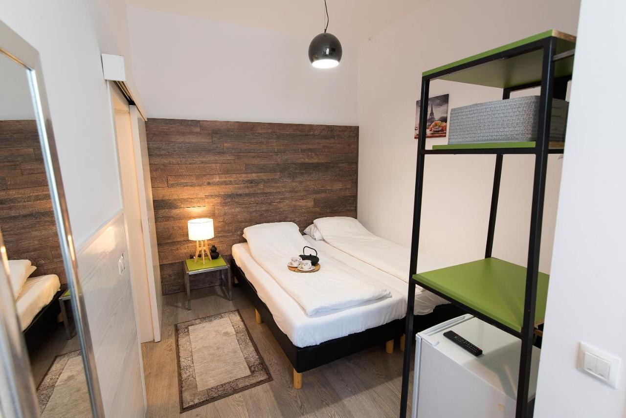 Ultra Central Bohemian Apartment 1 Cluj-Napoca Esterno foto
